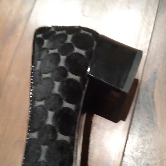 Napoleoni‎ Patent and Calf Hair Polka Dot Heels - Picture 5 of 7